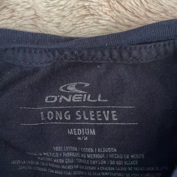 O’Neill Long Sleeve Tee - Picture 3 of 5